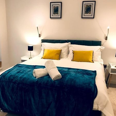 Maplewood Luxurious One-Bed Flat With Free Parking St Albans Exterior foto