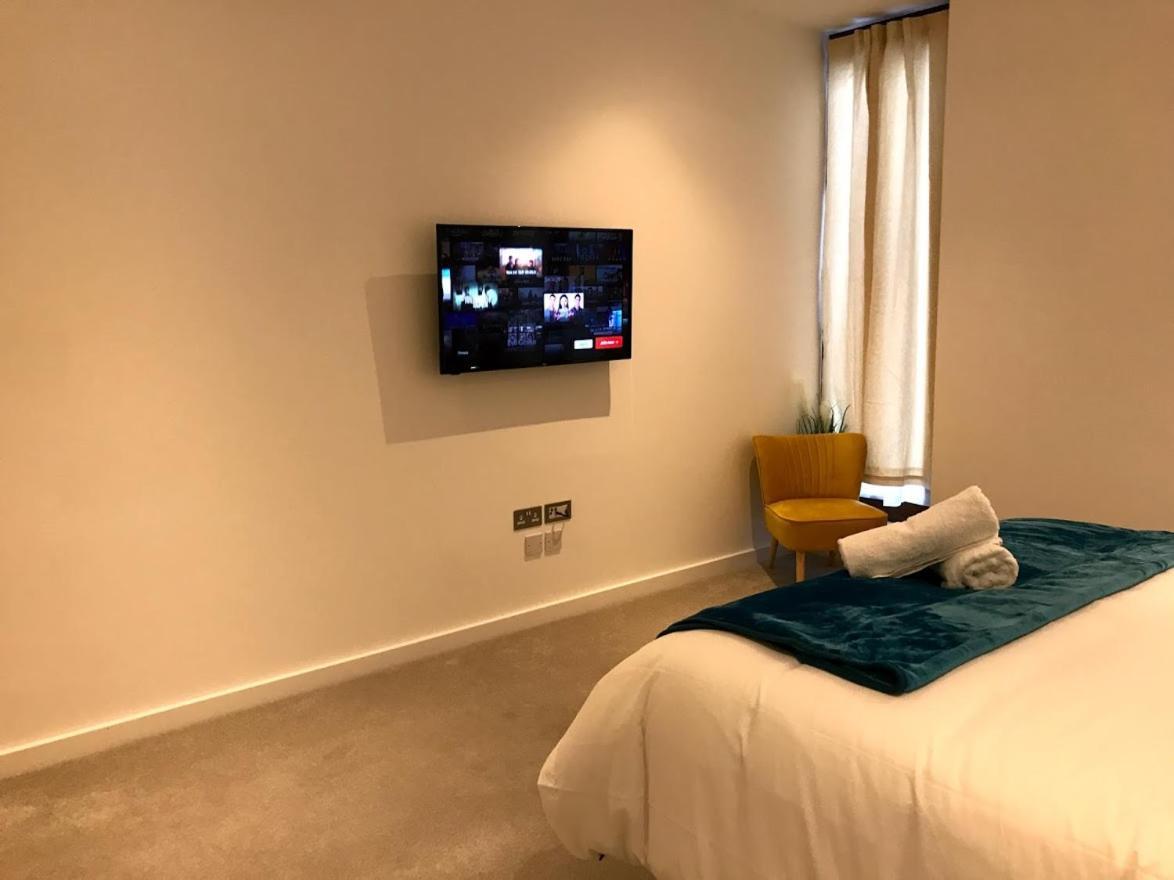 Maplewood Luxurious One-Bed Flat With Free Parking St Albans Exterior foto