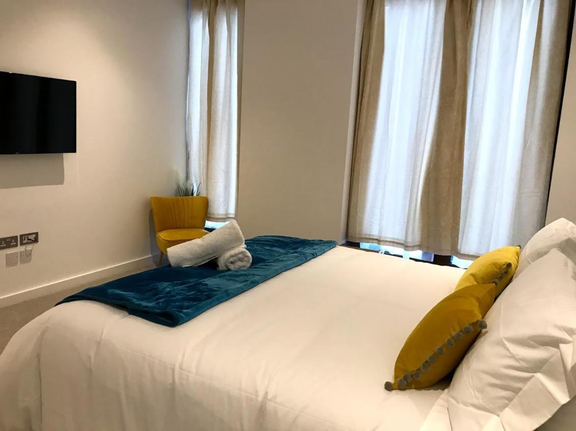 Maplewood Luxurious One-Bed Flat With Free Parking St Albans Exterior foto
