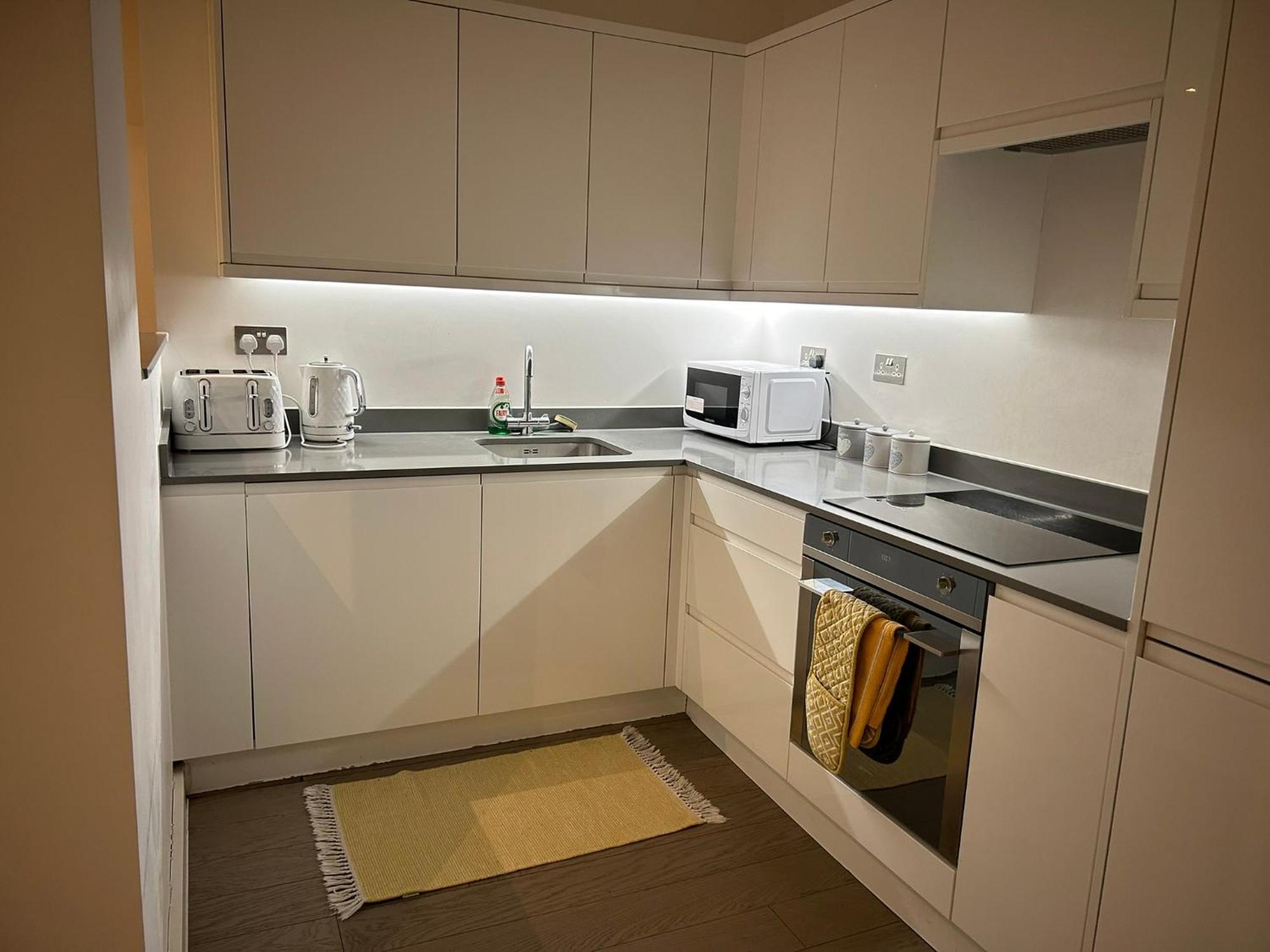 Maplewood Luxurious One-Bed Flat With Free Parking St Albans Exterior foto