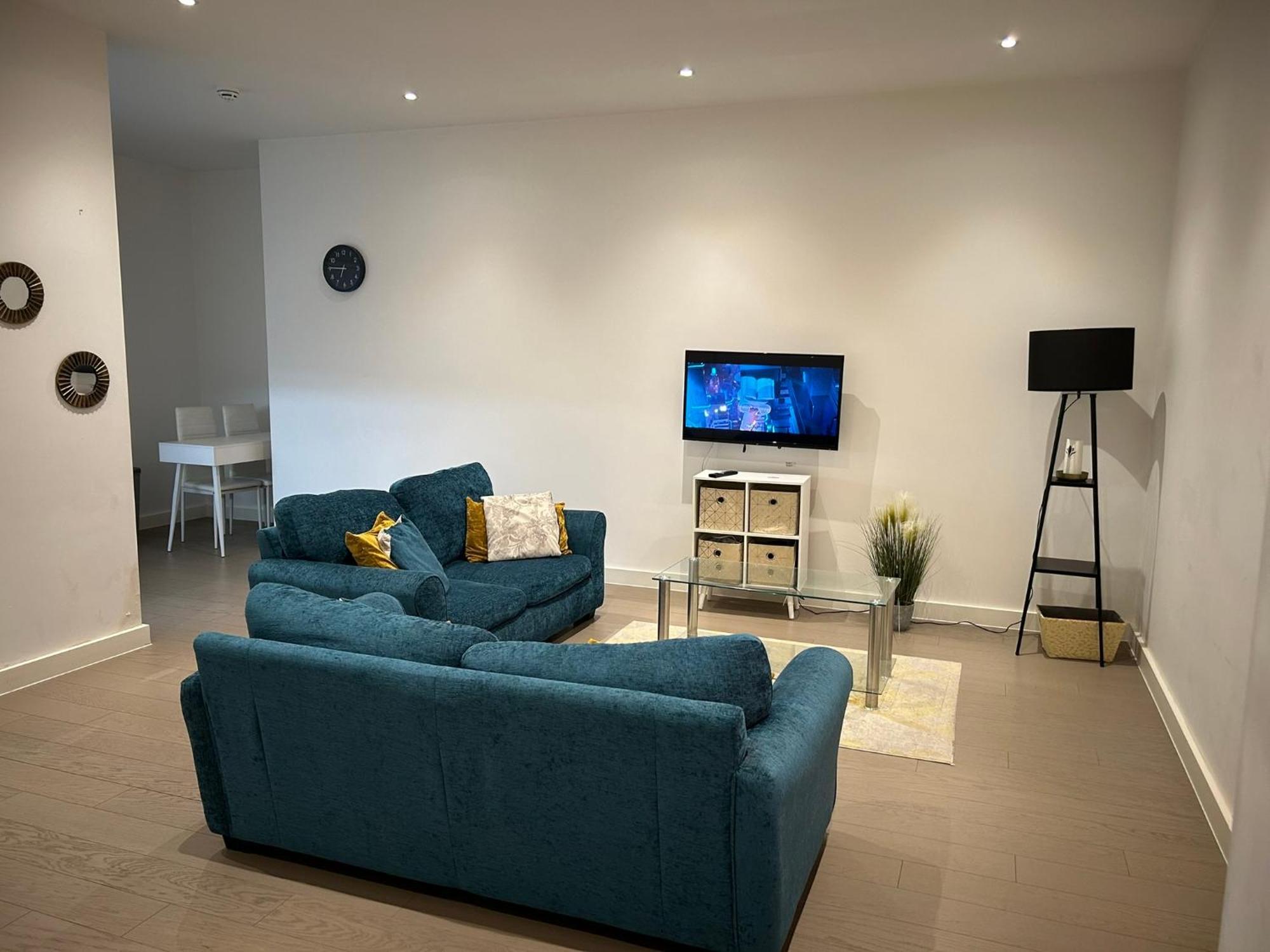 Maplewood Luxurious One-Bed Flat With Free Parking St Albans Exterior foto